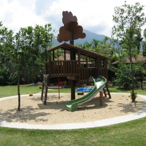 Grand Gazebos and Cubbies - Custom Tree House with slide and net