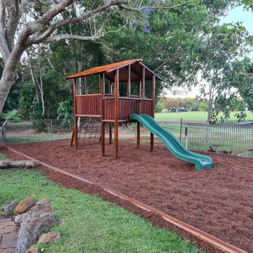 Grand Cubby with Verandah - Green Slide and Climbing Net